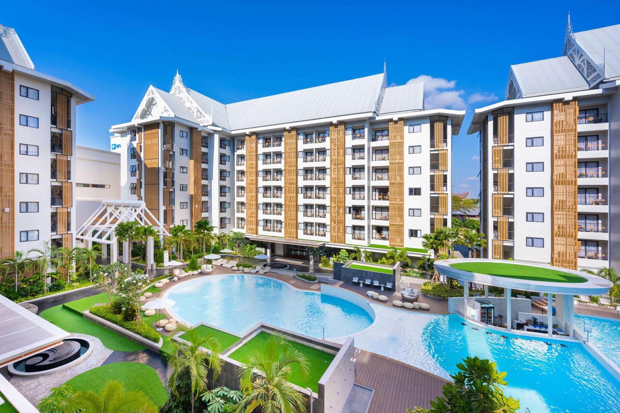 Hotel Wyndham Jomtien Pattaya Na Chom Thian Exterior foto
