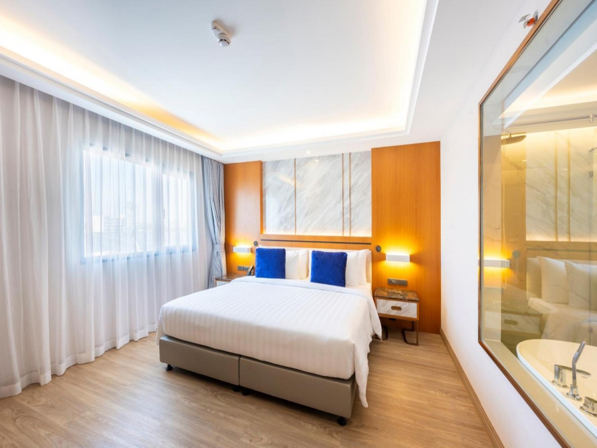 Hotel Wyndham Jomtien Pattaya Na Chom Thian Exterior foto