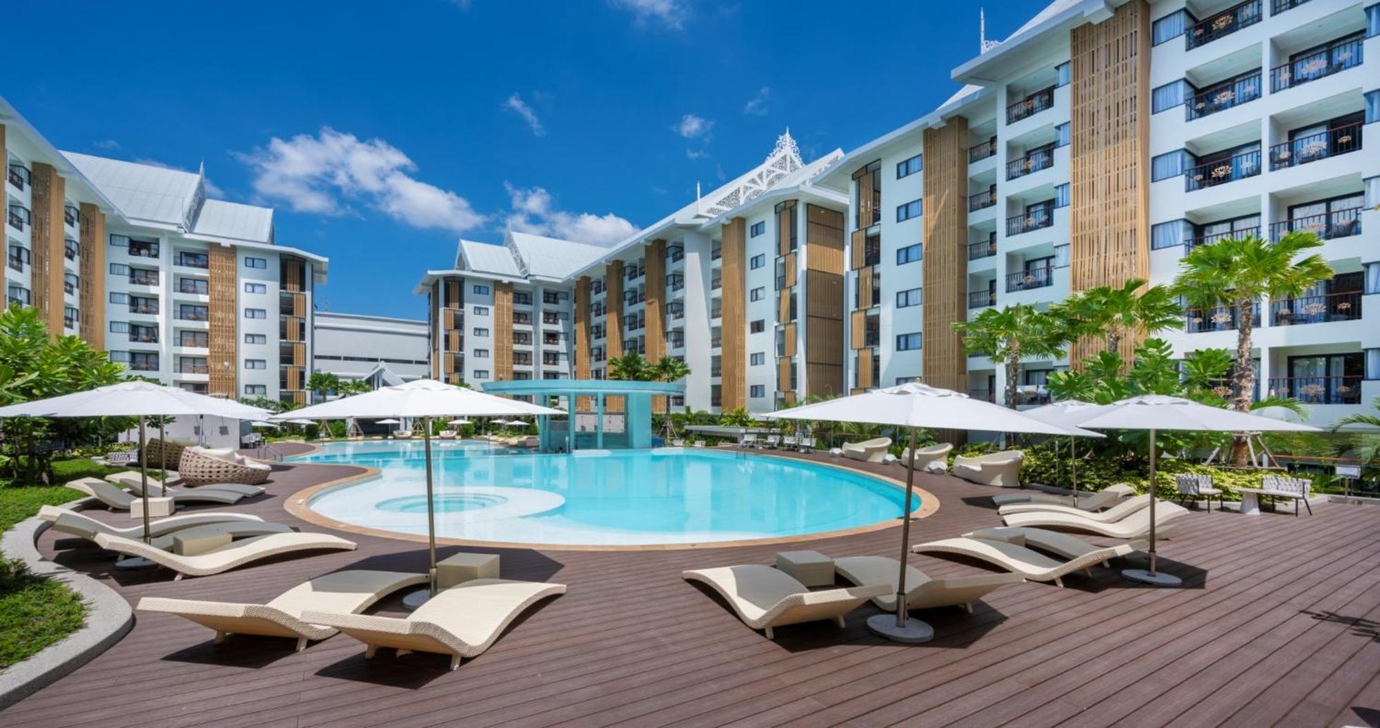 Hotel Wyndham Jomtien Pattaya Na Chom Thian Exterior foto
